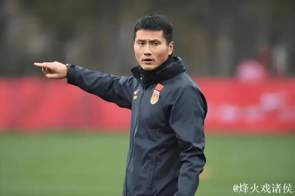 邵佳一首个弃用的球员？国安输球方昊隐身，表现配不上国脚身份！